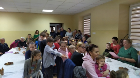 Dzień Babci i Dziadka to wyjątkowa uroczystość obchodzona w GBP w Michałowie
