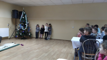 Dzień Babci i Dziadka to wyjątkowa uroczystość obchodzona w GBP w Michałowie